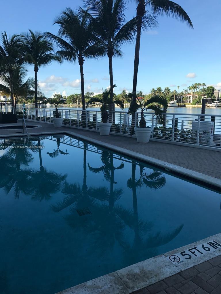 REGATTA AT INDIAN CREEK - Residential Lease