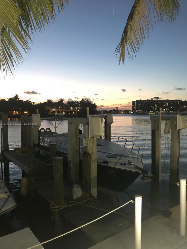 REGATTA AT INDIAN CREEK - Residential Lease