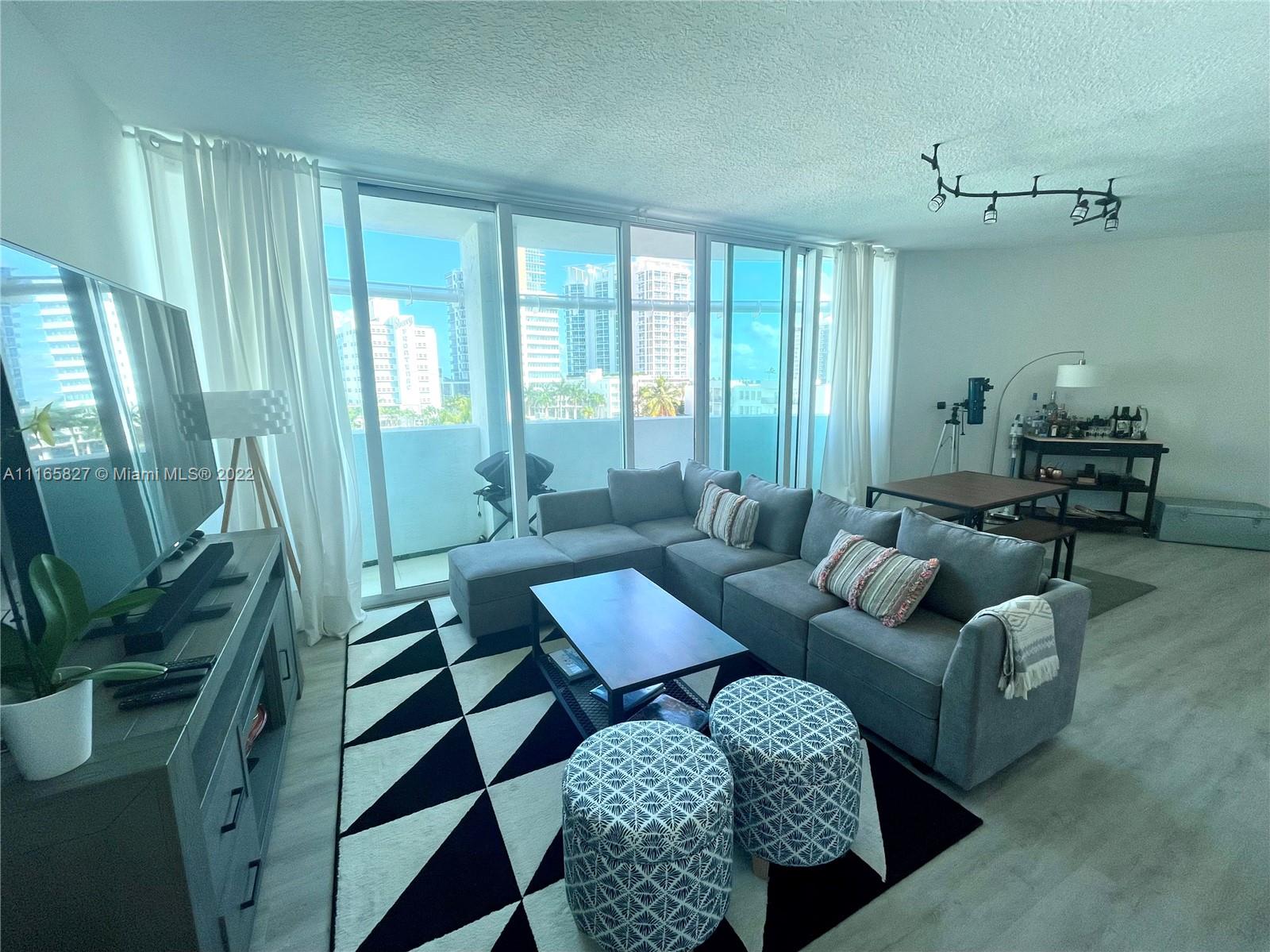REGATTA AT INDIAN CREEK - Residential Lease