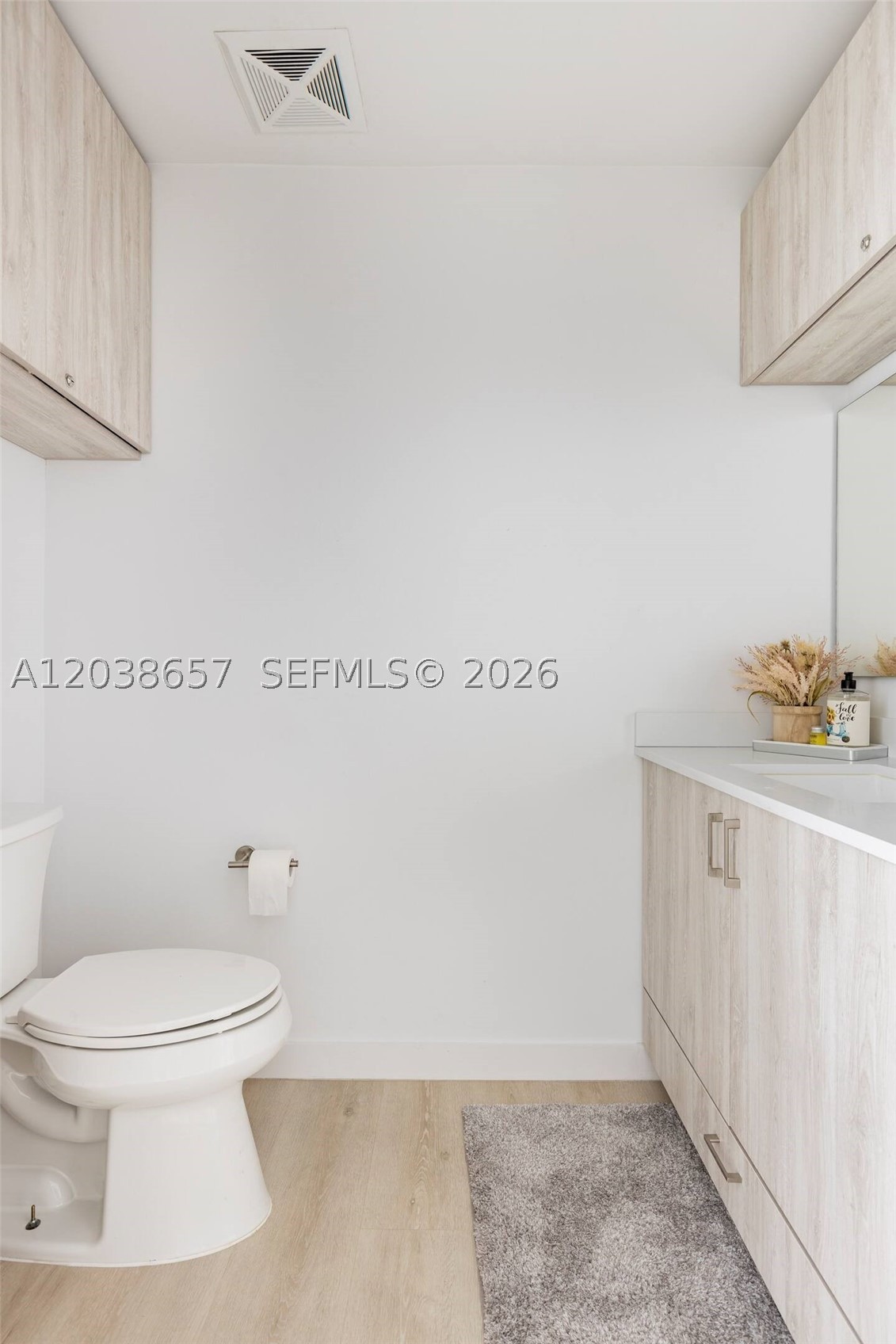INFINITY AT BRICKELL COND - Residential Lease