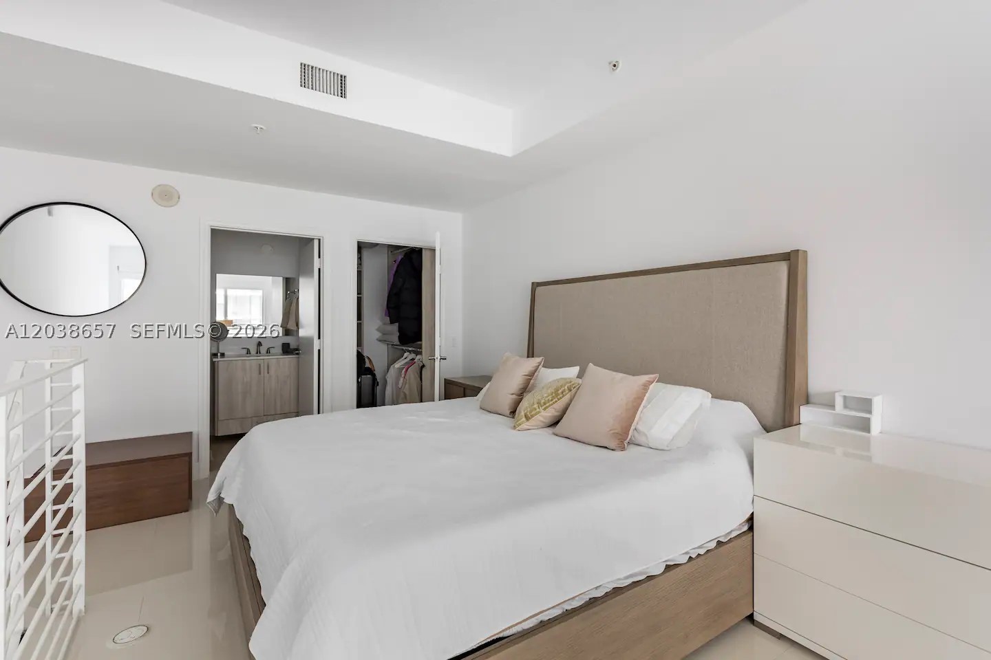 INFINITY AT BRICKELL COND - Residential Lease