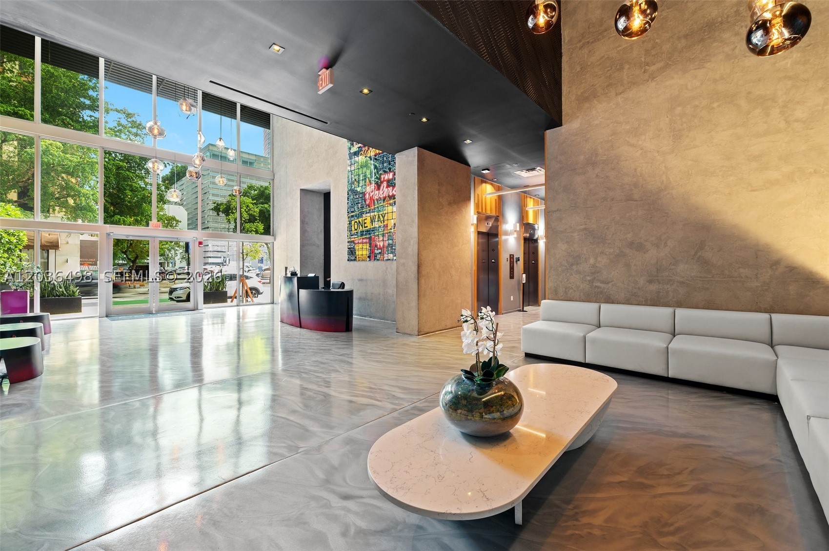 CENTRO CONDO - Residential