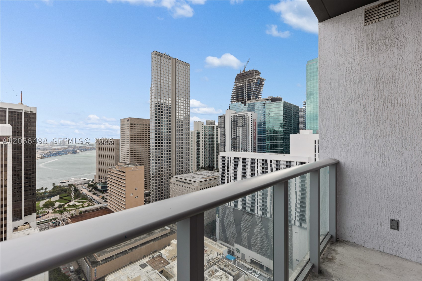 CENTRO CONDO - Residential