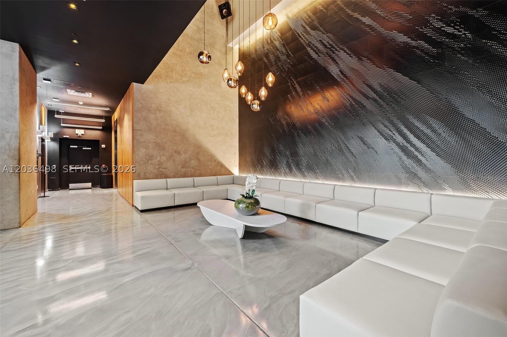 CENTRO CONDO - Residential