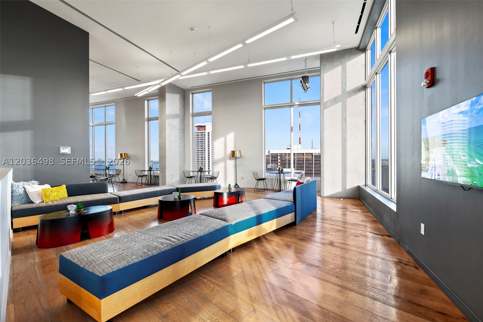 CENTRO CONDO - Residential