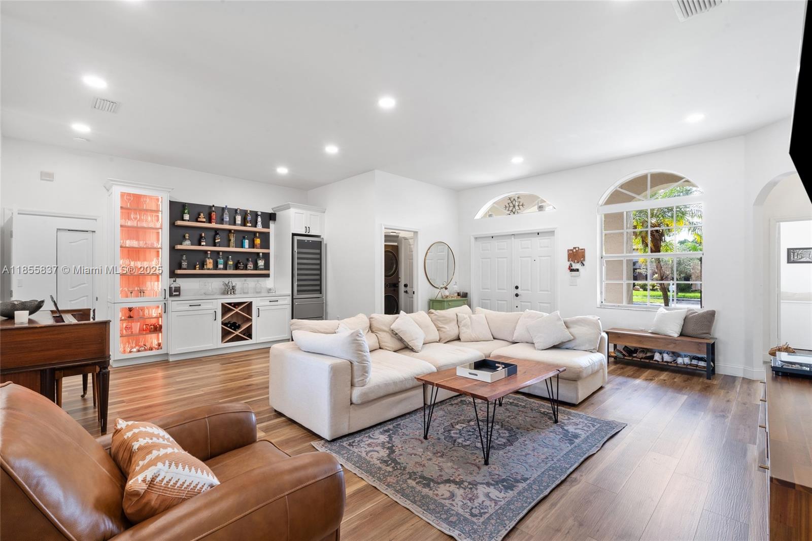 DUNWOODIE AT KEYS GATE - Residential