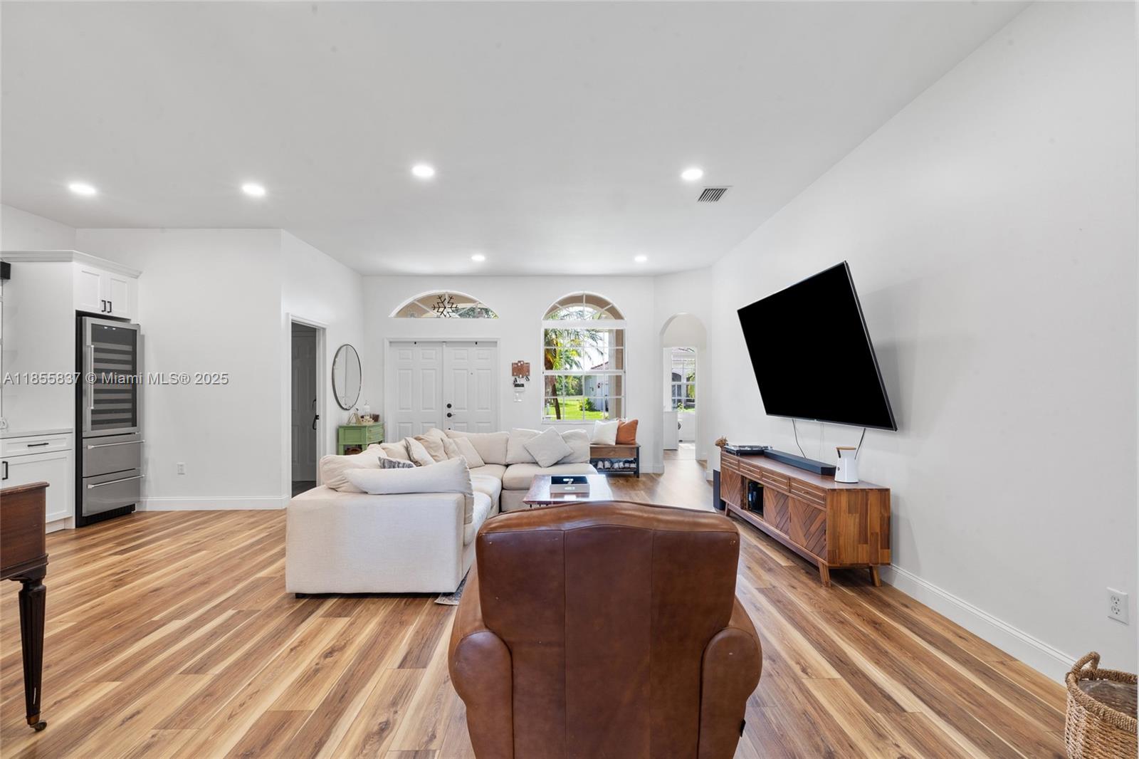 DUNWOODIE AT KEYS GATE - Residential