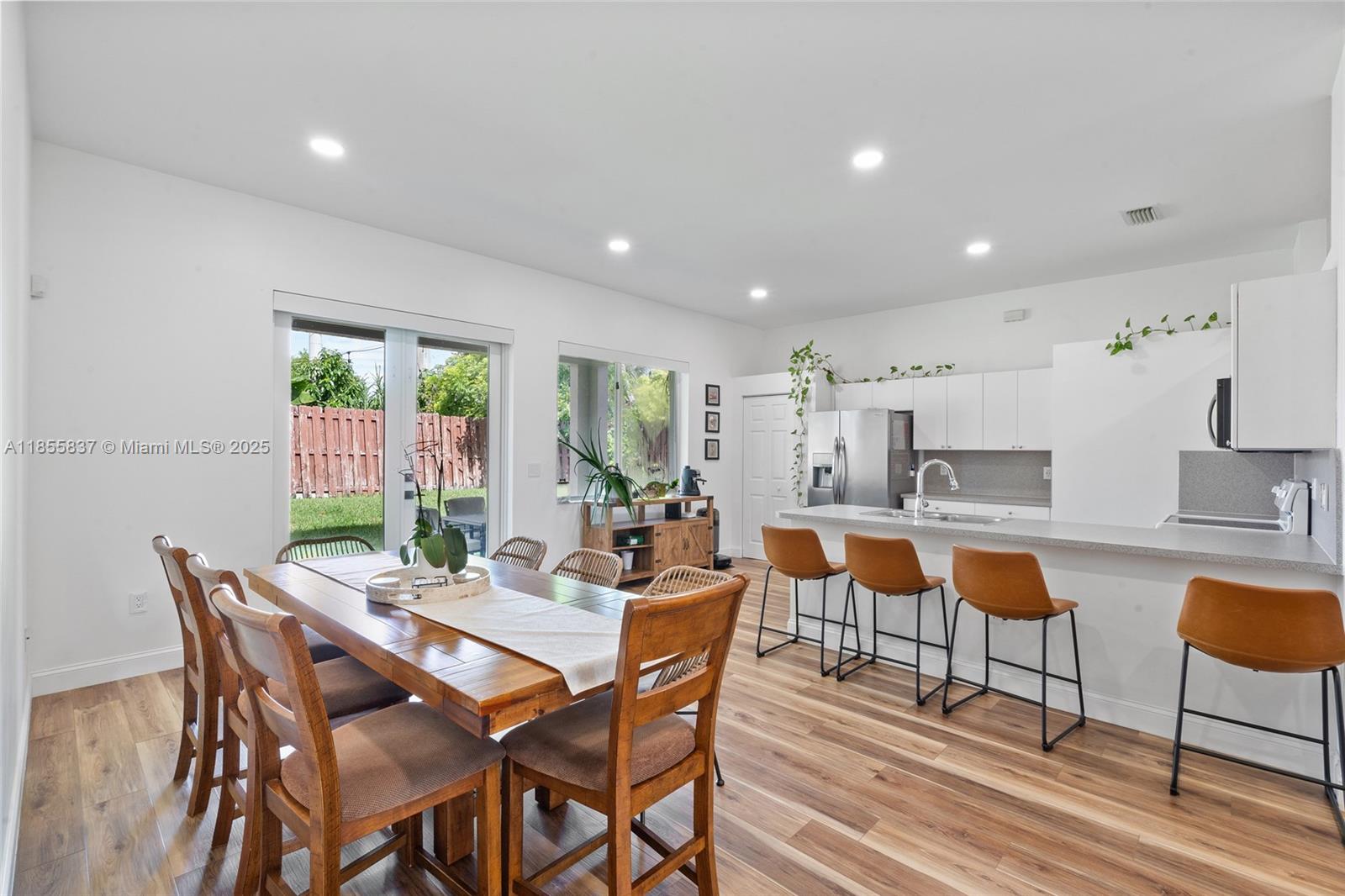 DUNWOODIE AT KEYS GATE - Residential