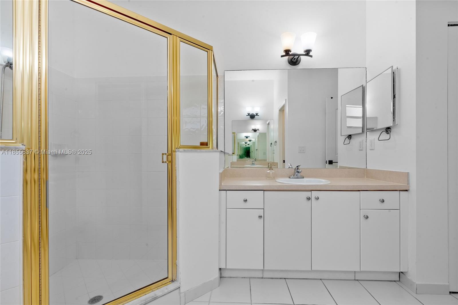 DUNWOODIE AT KEYS GATE - Residential