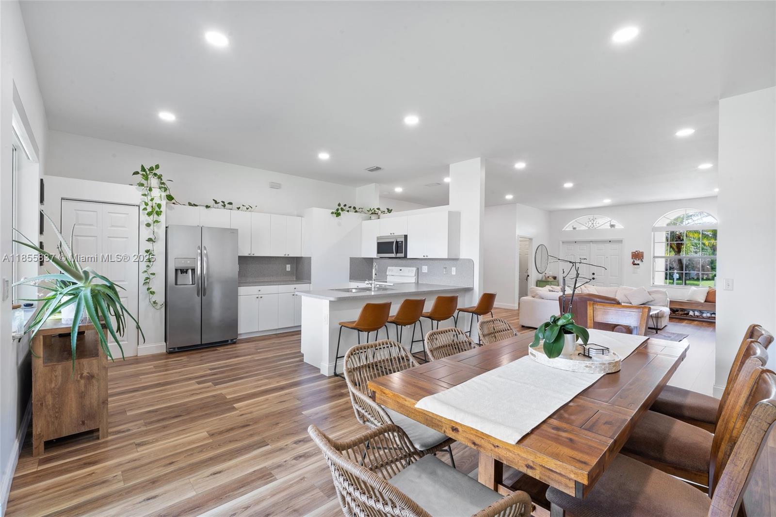 DUNWOODIE AT KEYS GATE - Residential