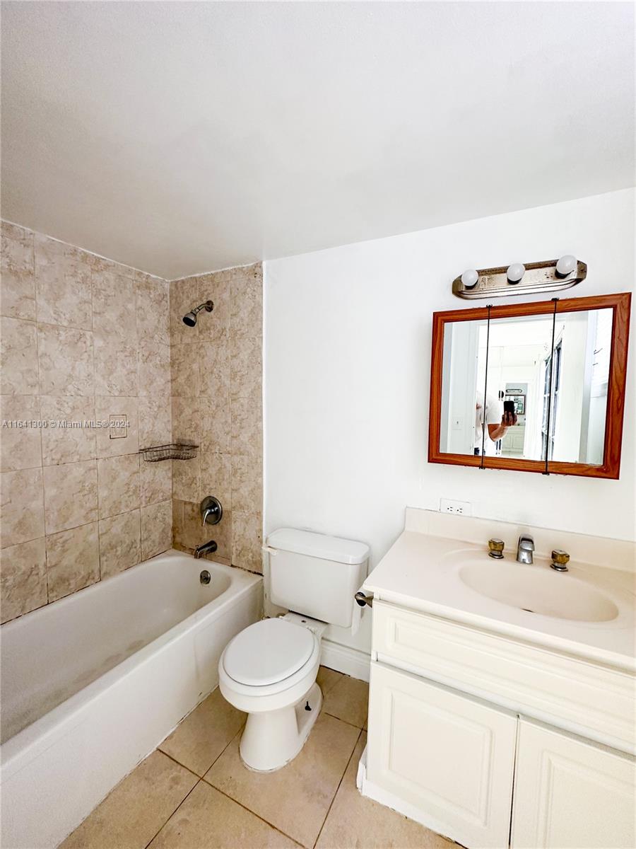 Plaza Of Americas Condo - Residential
