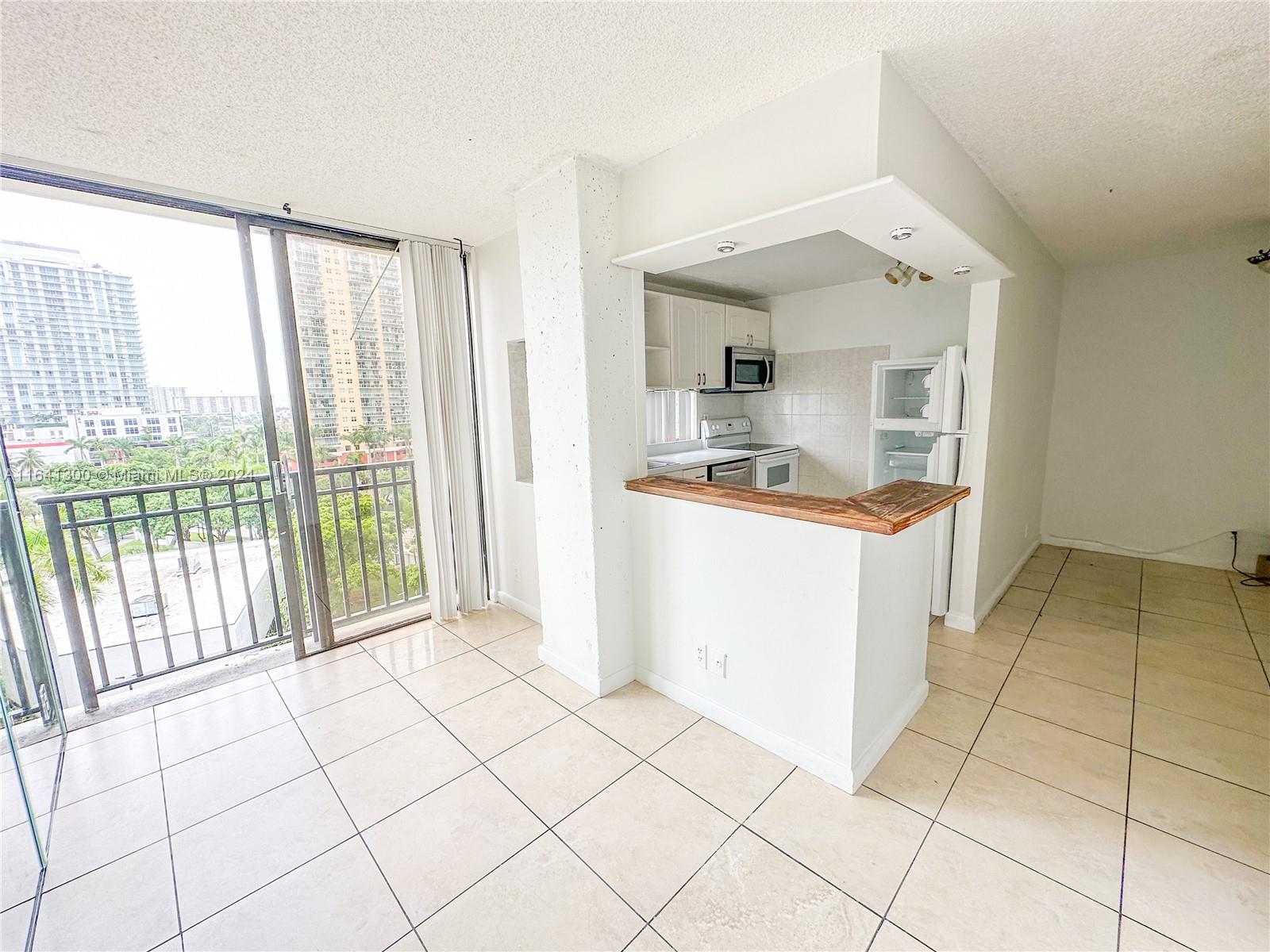 Plaza Of Americas Condo - Residential