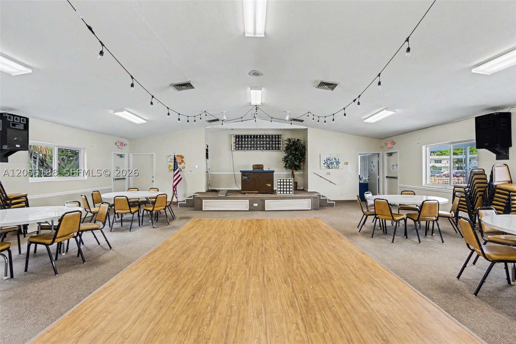 CRYSTAL COURT MANOR NO 9 - Residential