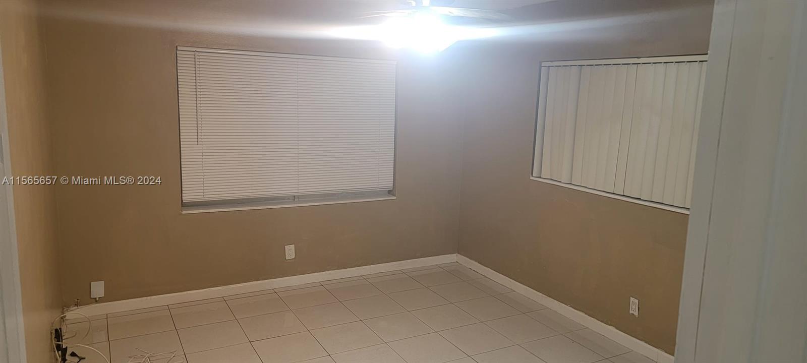 HOLLYWOOD TERRACE - Residential Lease
