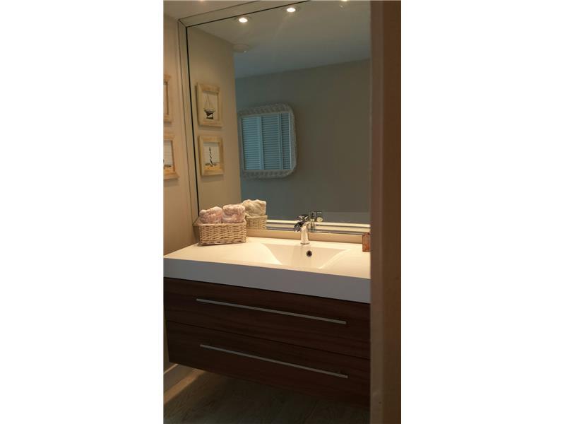ARLEN BEACH CONDO - Residential Lease