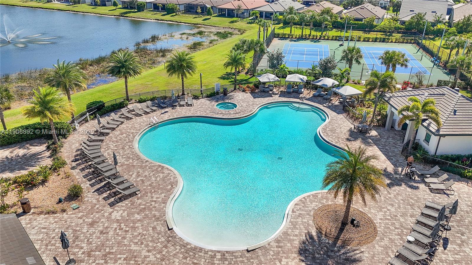 FIELDS AT GULFSTREAM POLO - Residential