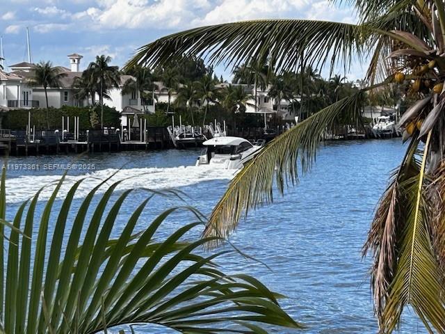 WATERWAY @ HOLLYWOOD BEAC - Residential