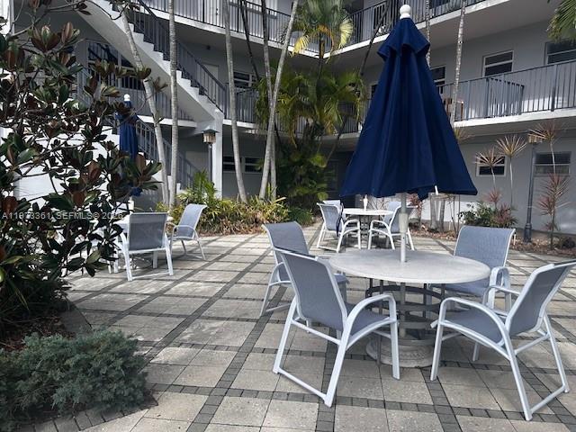WATERWAY @ HOLLYWOOD BEAC - Residential