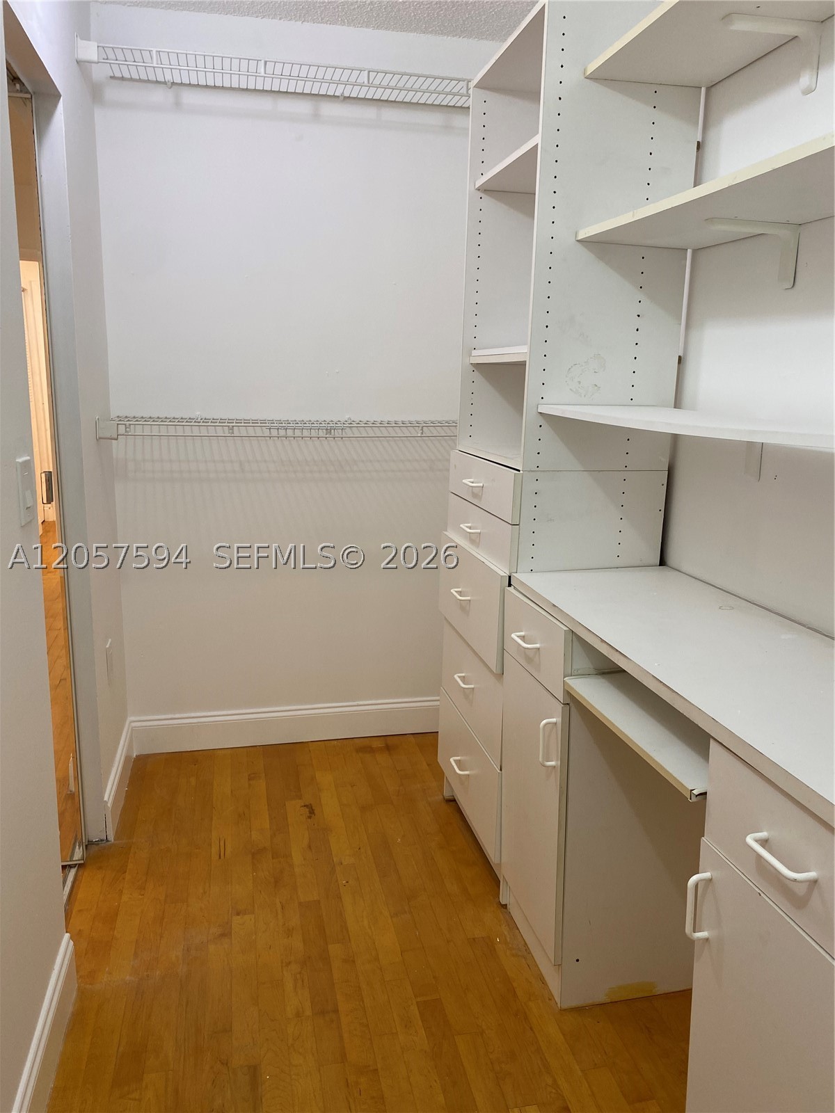 PEMBROKE POINTE SECTION T - Residential