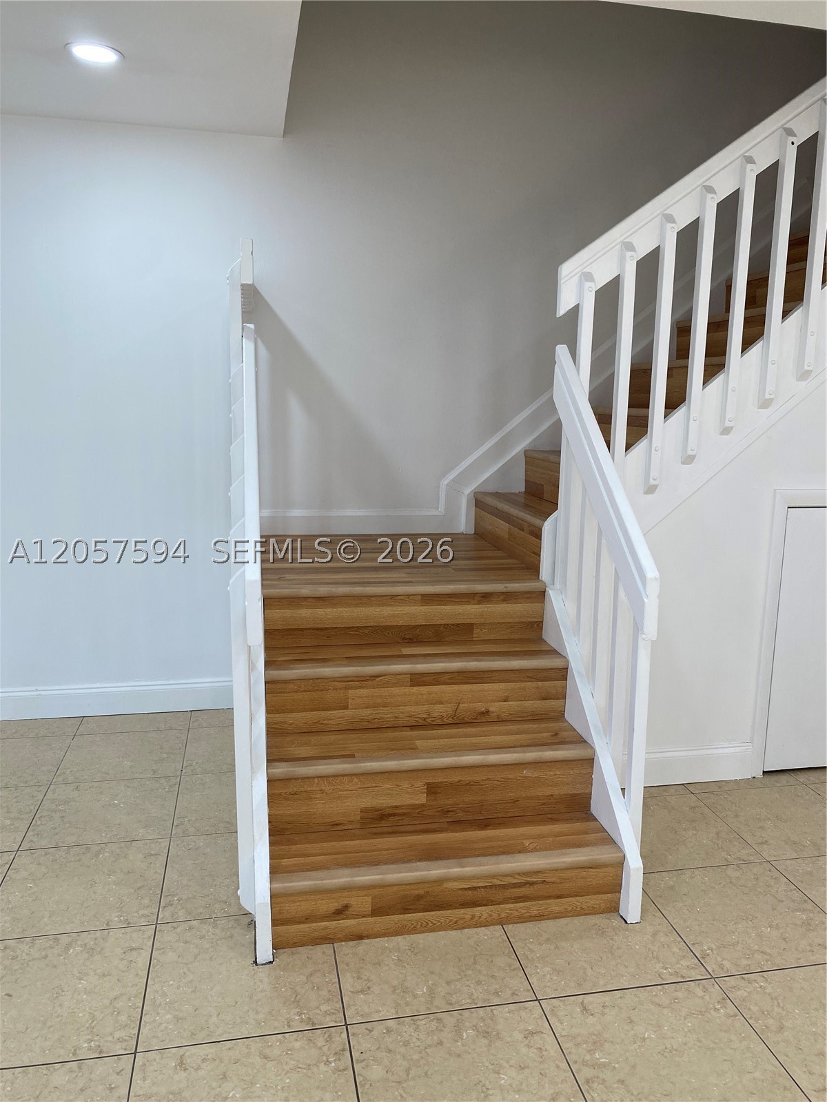 PEMBROKE POINTE SECTION T - Residential