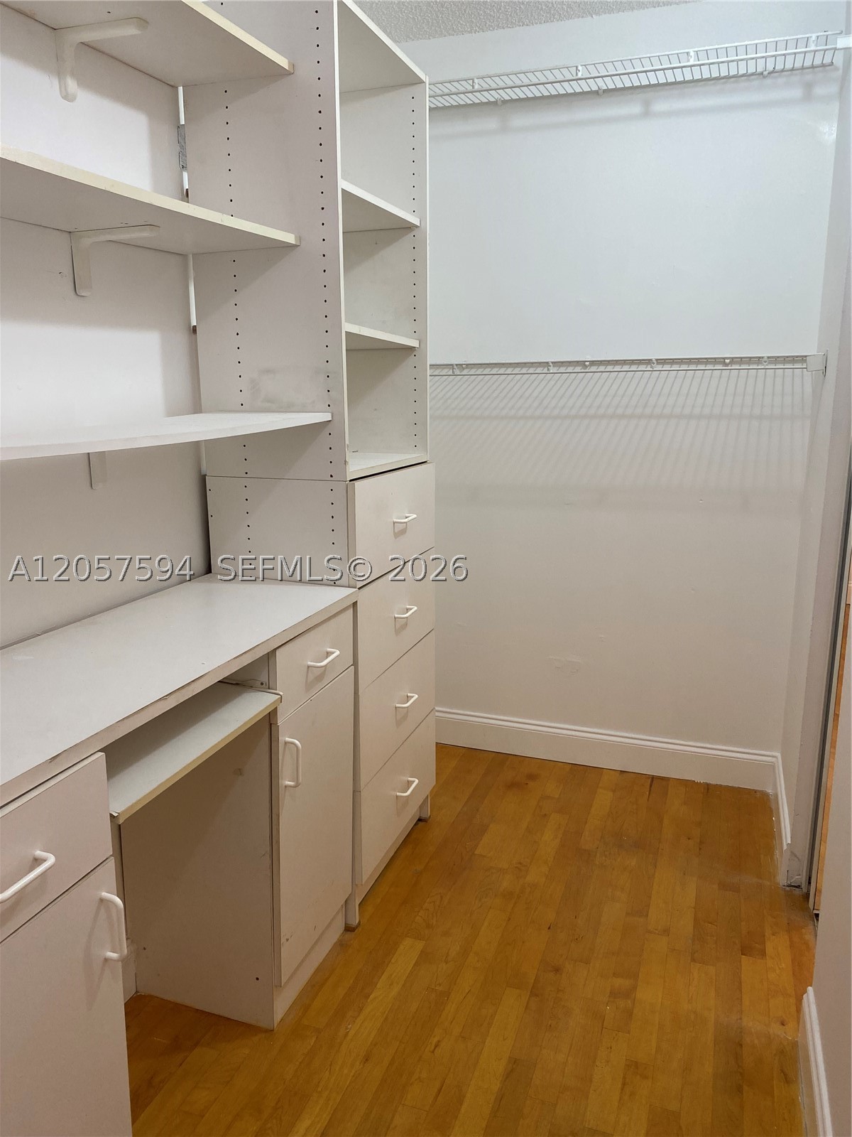 PEMBROKE POINTE SECTION T - Residential