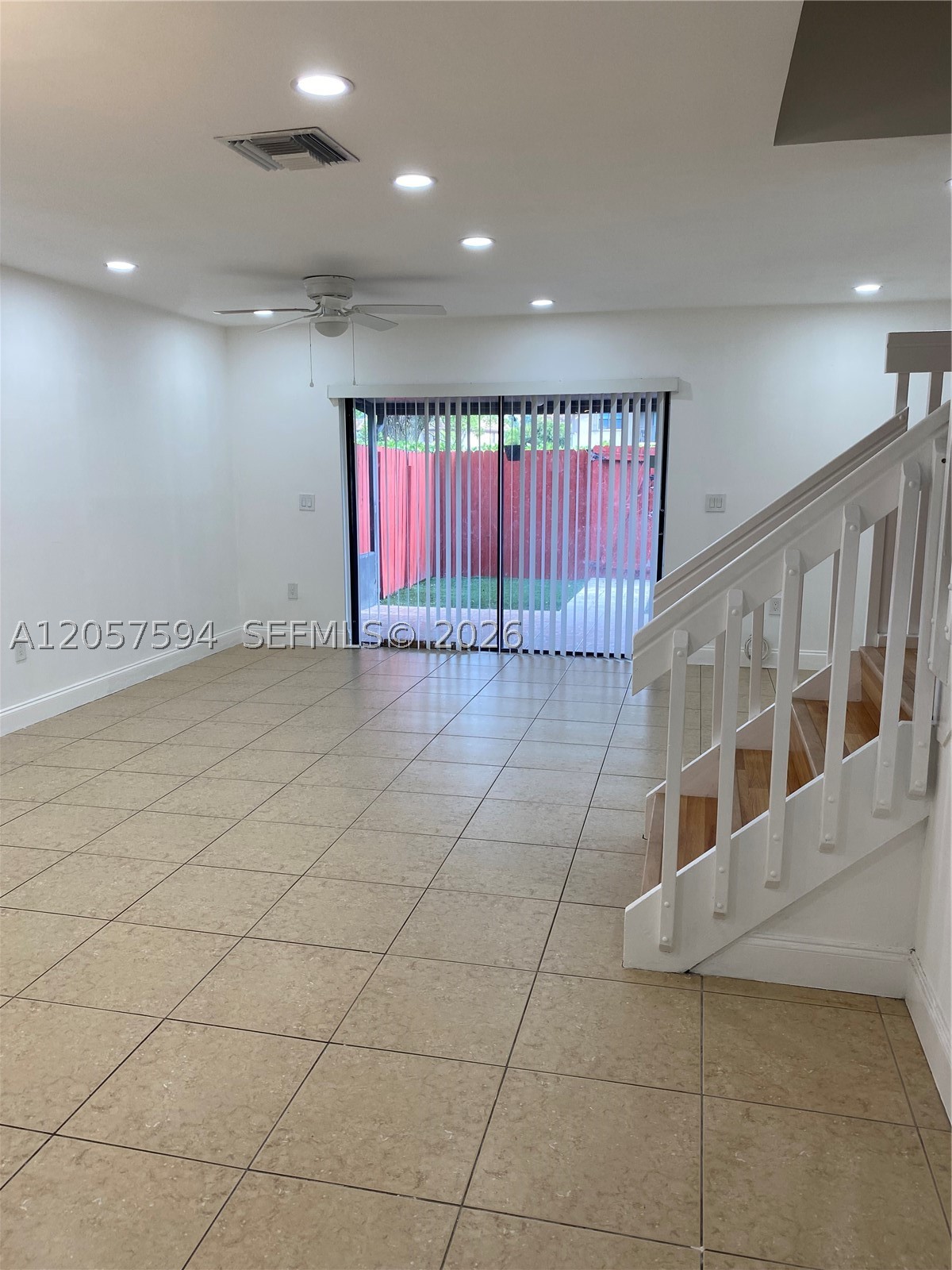 PEMBROKE POINTE SECTION T - Residential