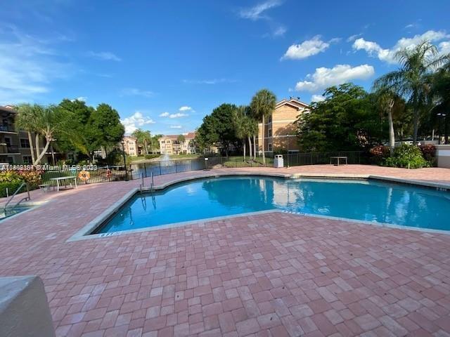 EDGEWATER CONDO - Residential Lease