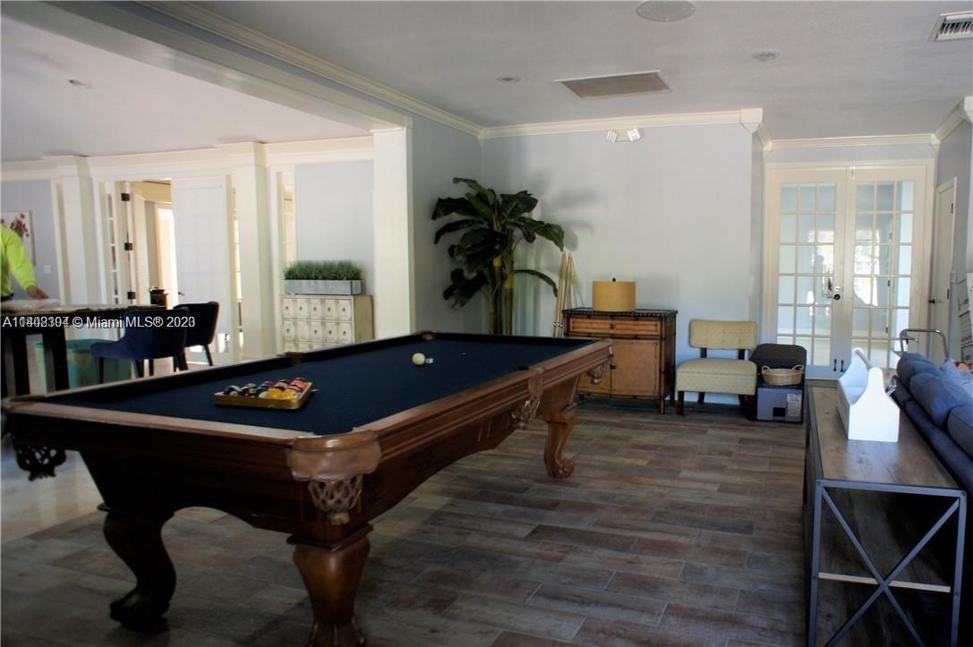 EDGEWATER CONDO - Residential Lease