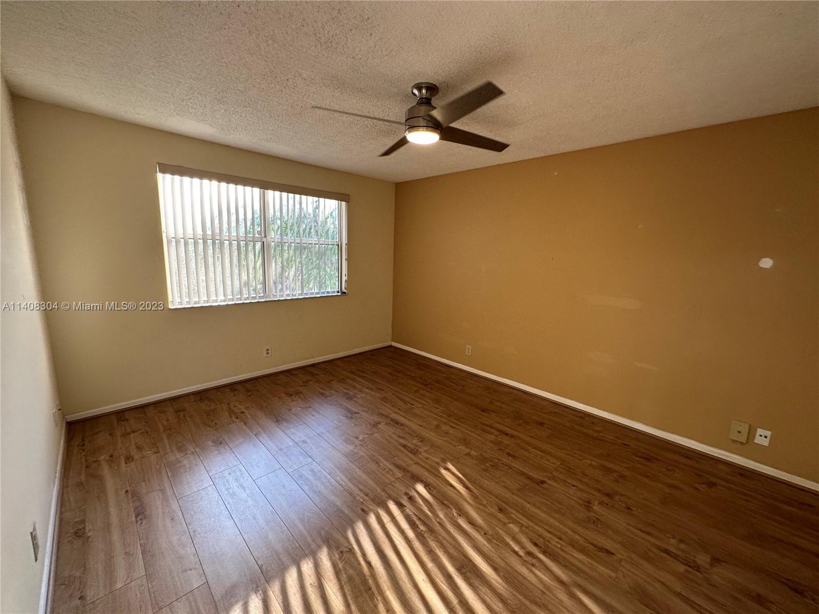 EDGEWATER CONDO - Residential Lease