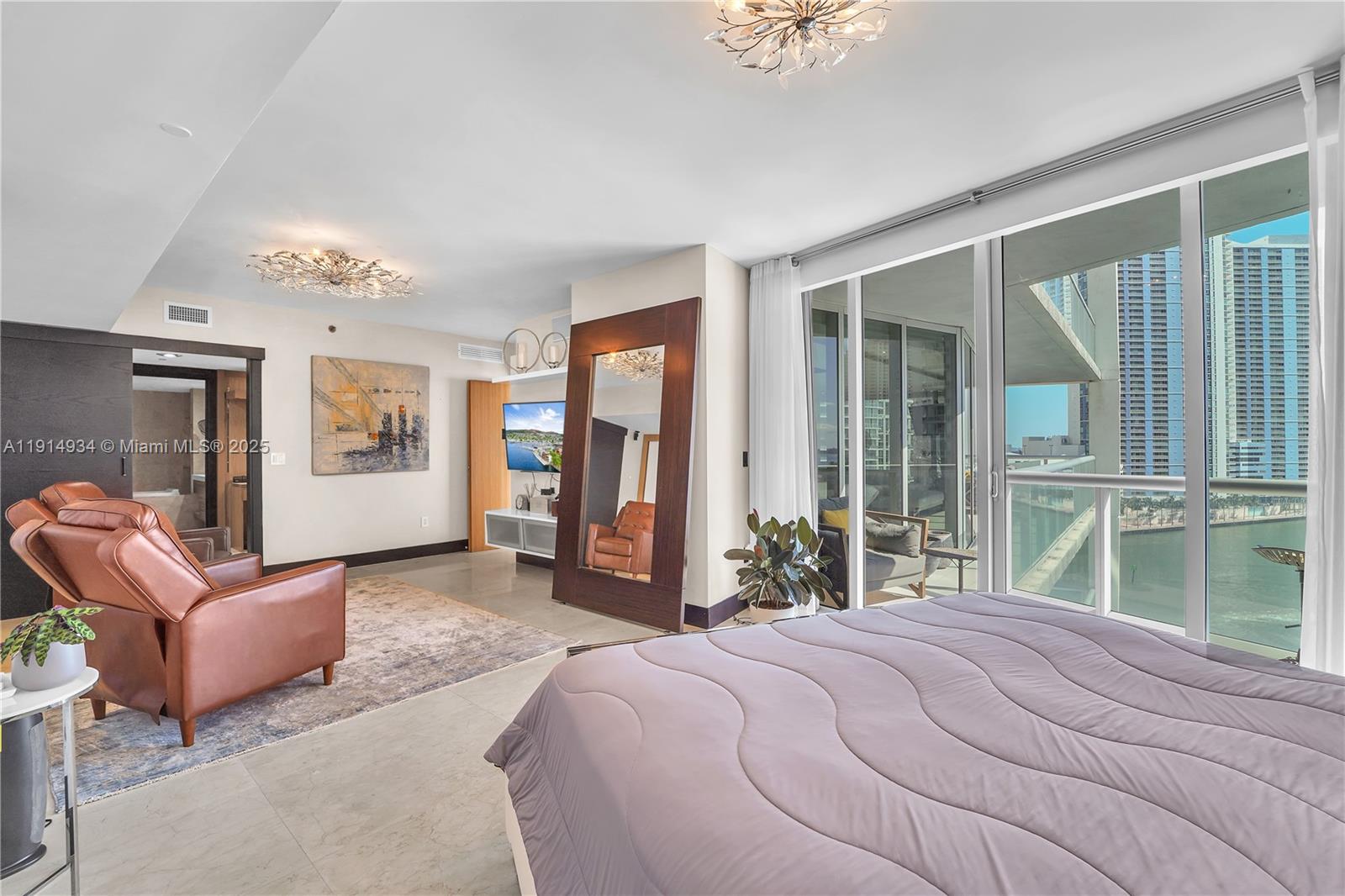 ICONBRICKELL CONDO NO 1 - Residential