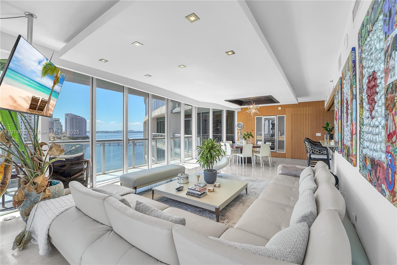 ICONBRICKELL CONDO NO 1 - Residential