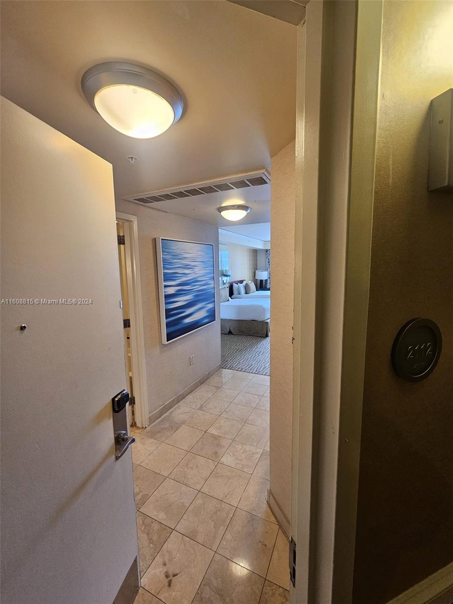 TRUMP INTERNATIONAL SONES - Residential