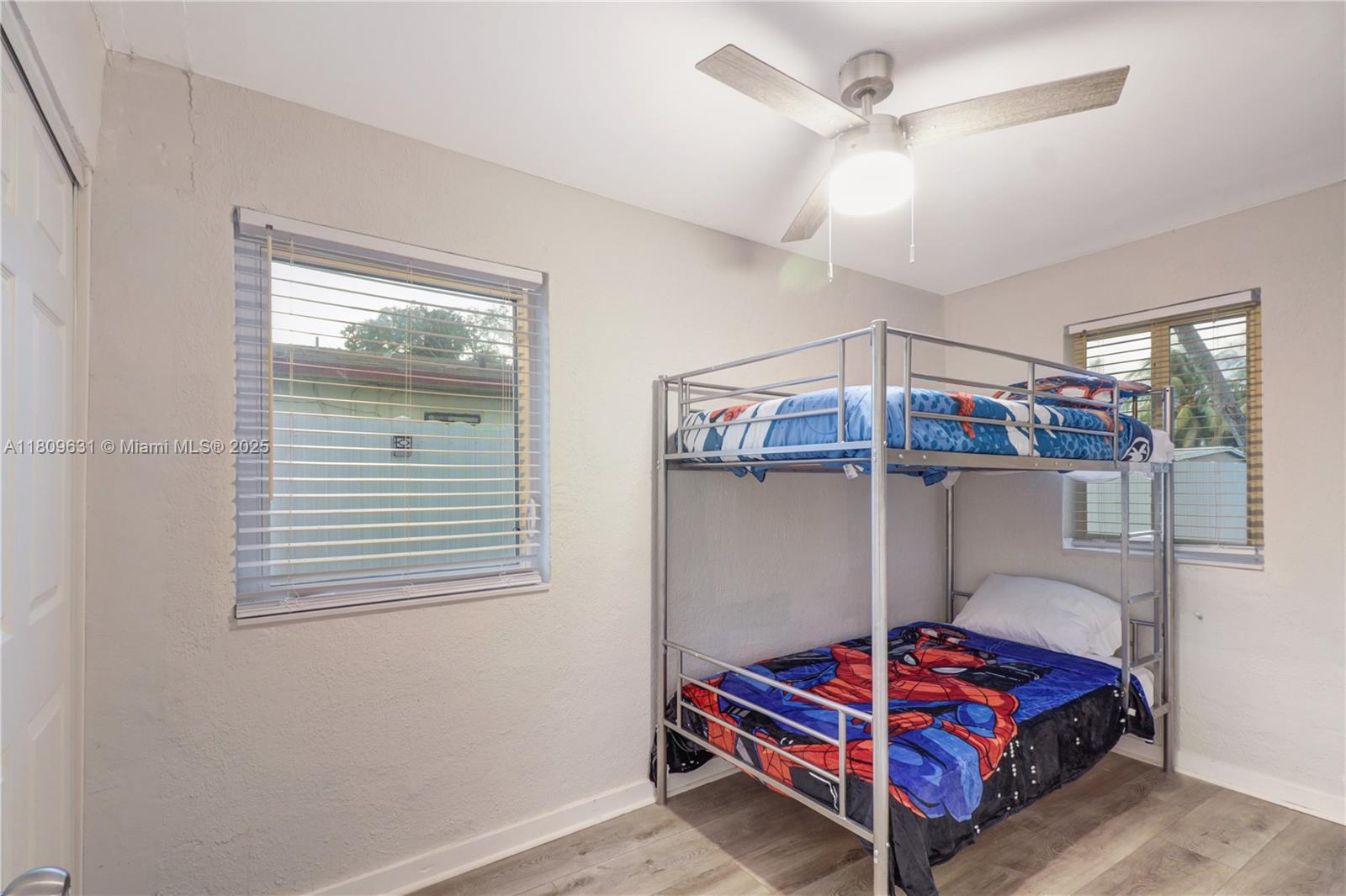 SUN LAND PARK - Residential
