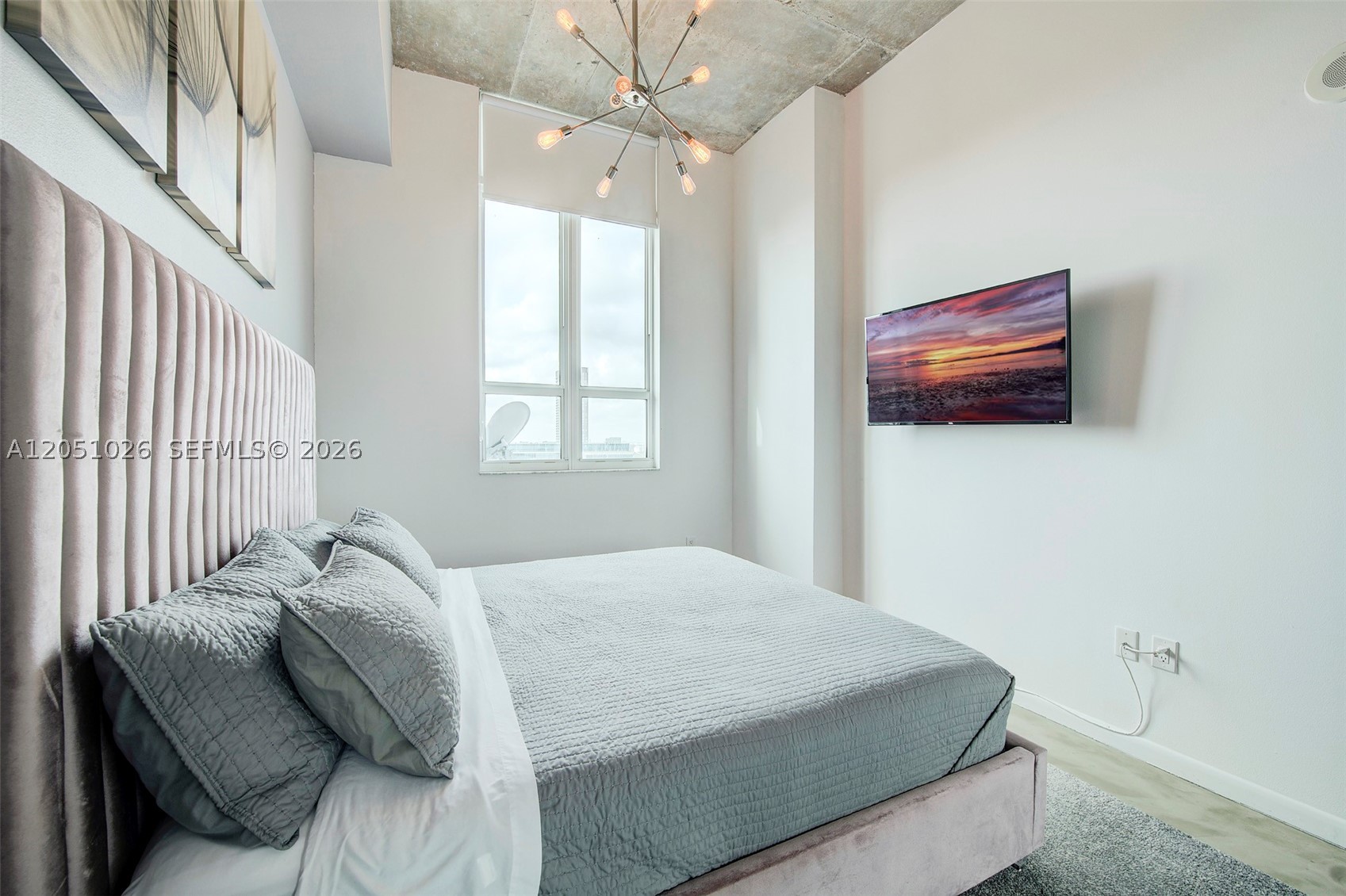THE LOFT DOWNTOWN CONDO - Residential Lease
