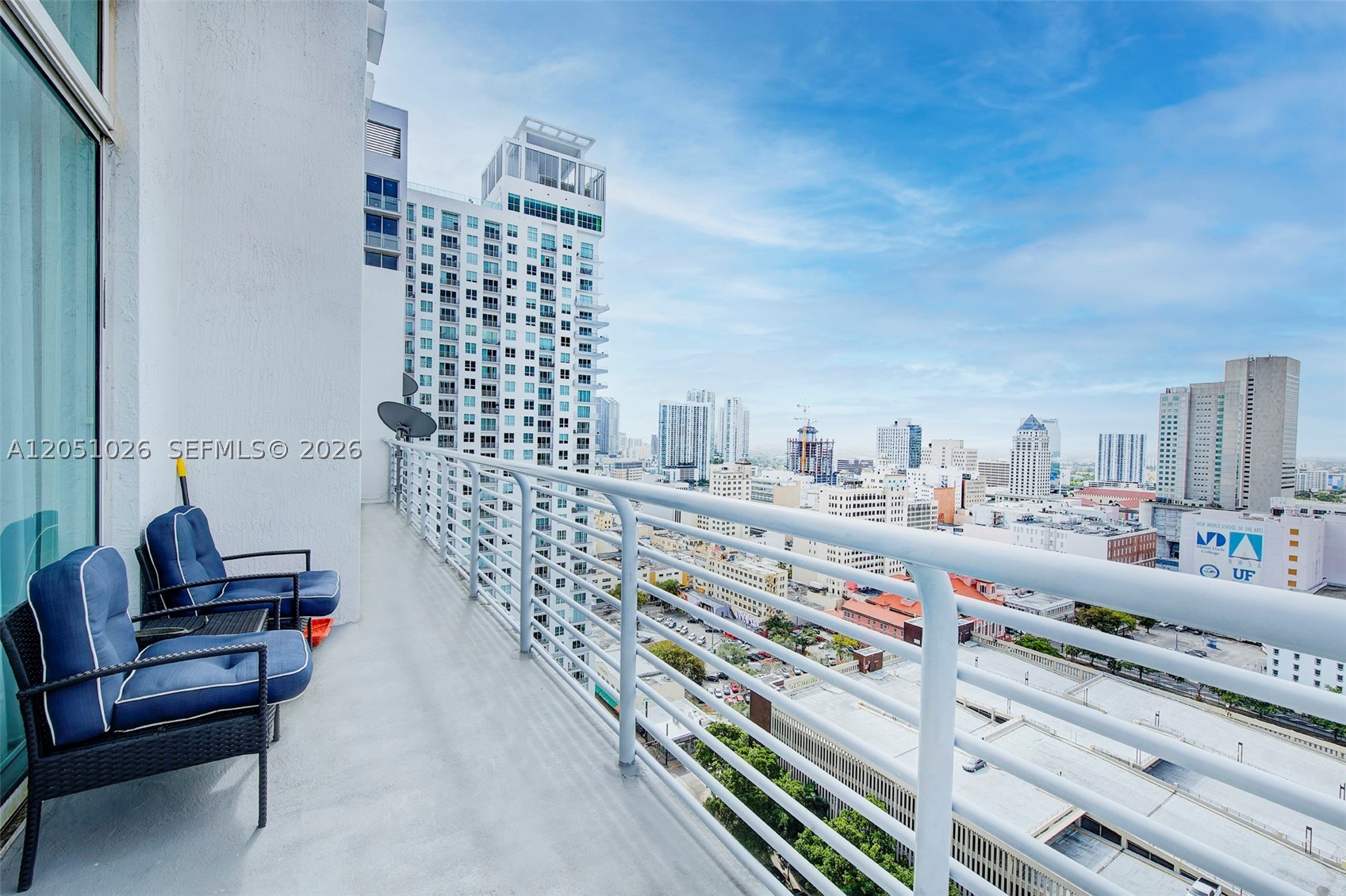 THE LOFT DOWNTOWN CONDO - Residential Lease