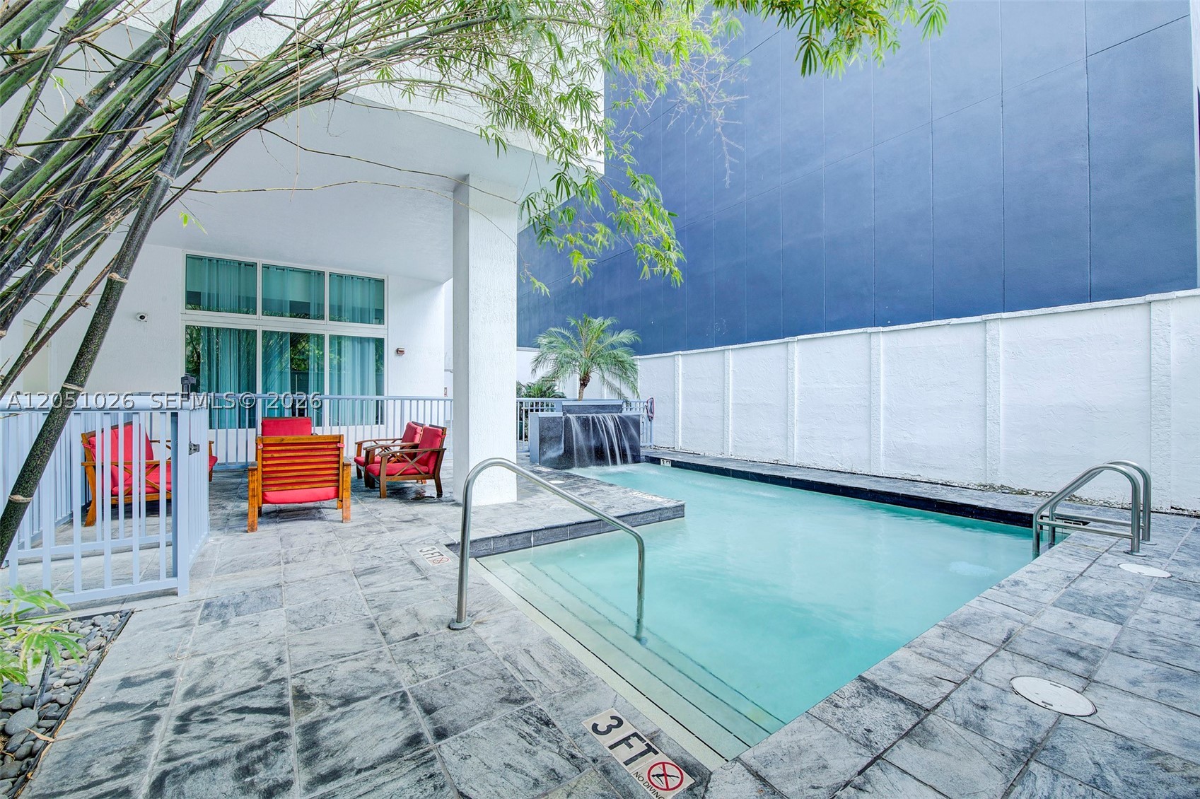 THE LOFT DOWNTOWN CONDO - Residential Lease