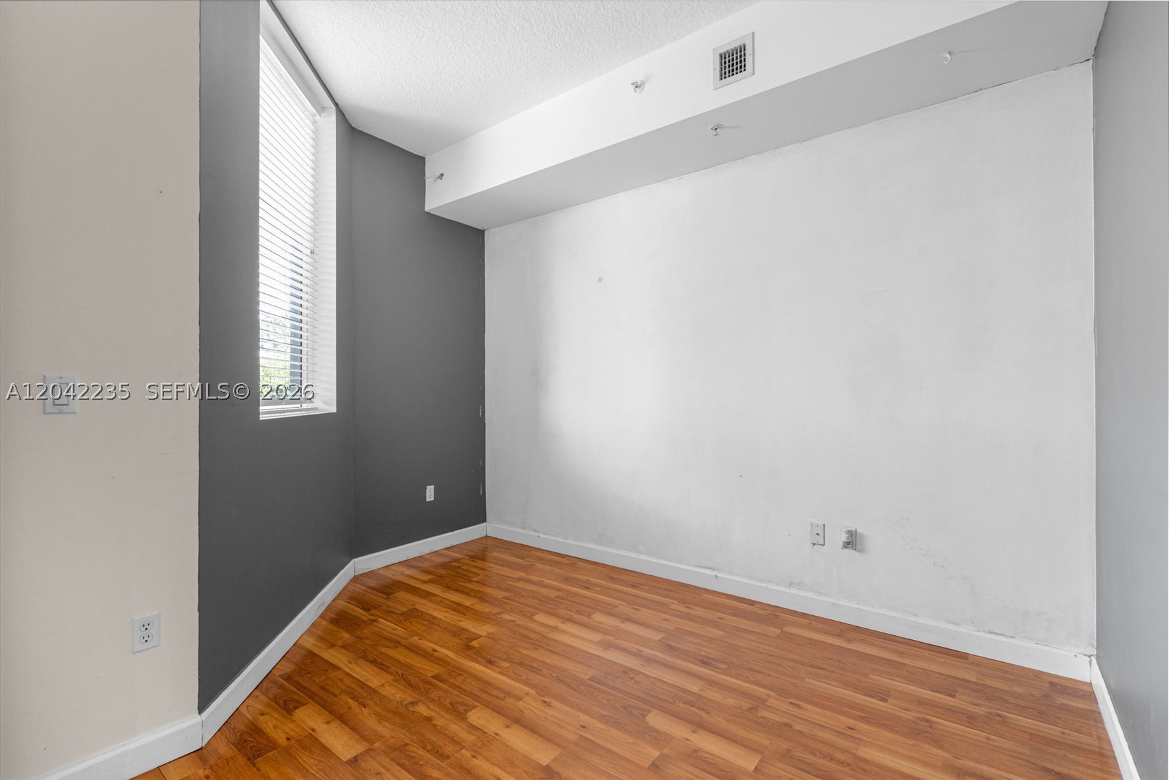 ISLAND CITY LOFTS CONDO - Residential