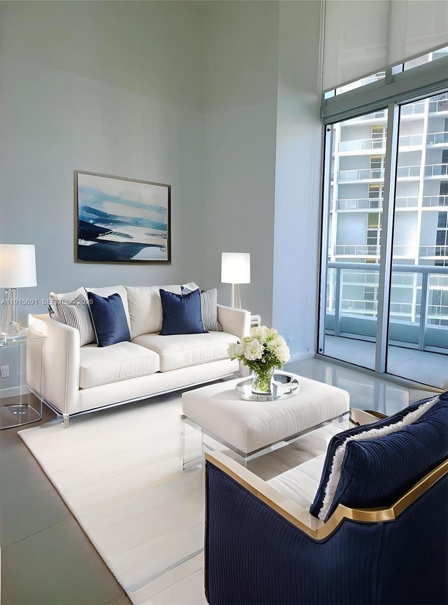 ICON BRICKELL NO TWO - Residential