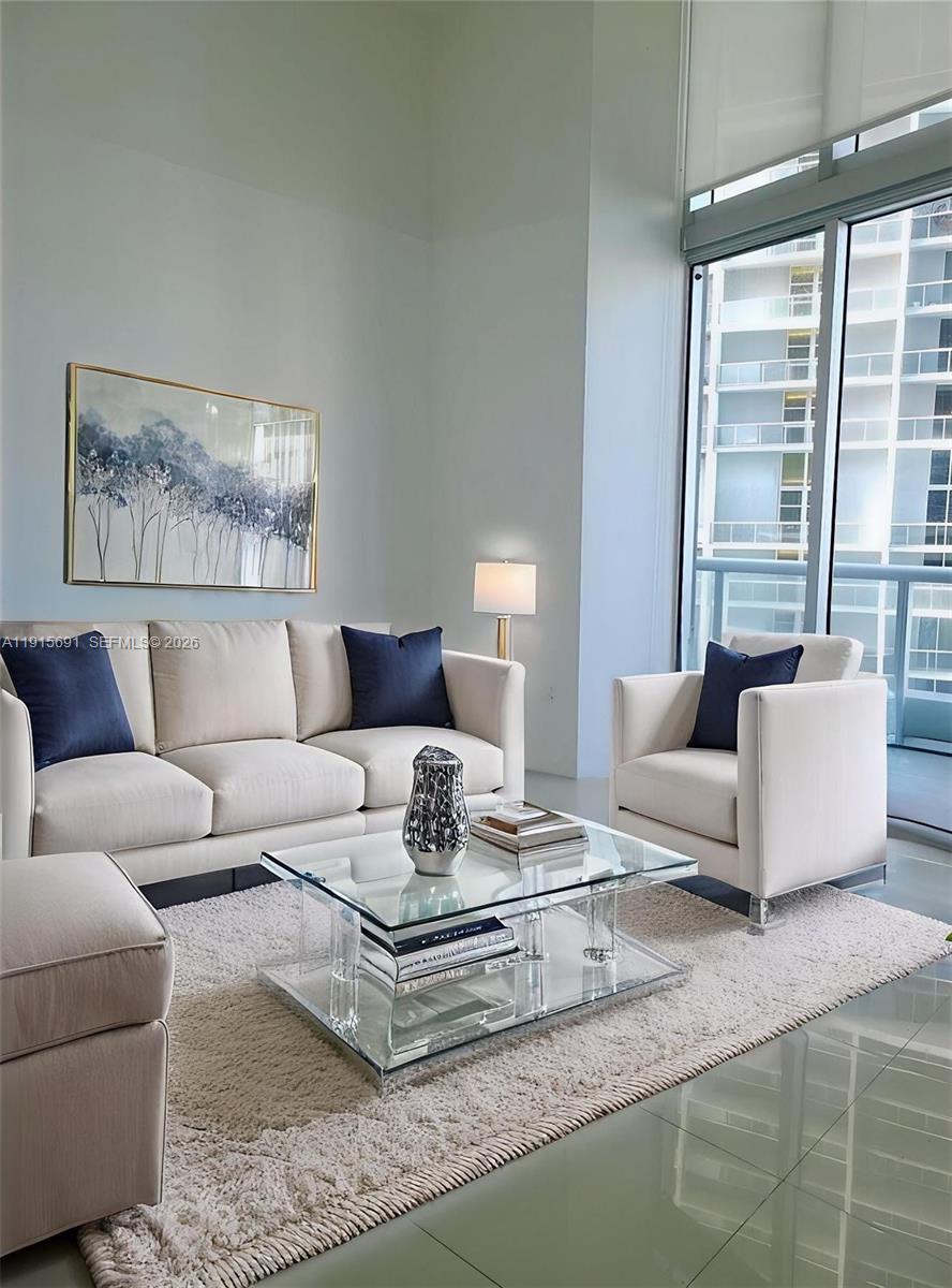 ICON BRICKELL NO TWO - Residential