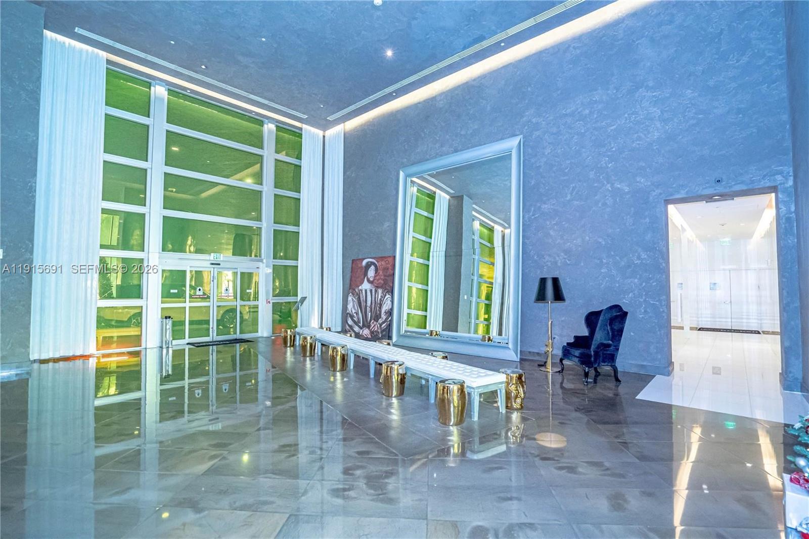 ICON BRICKELL NO TWO - Residential