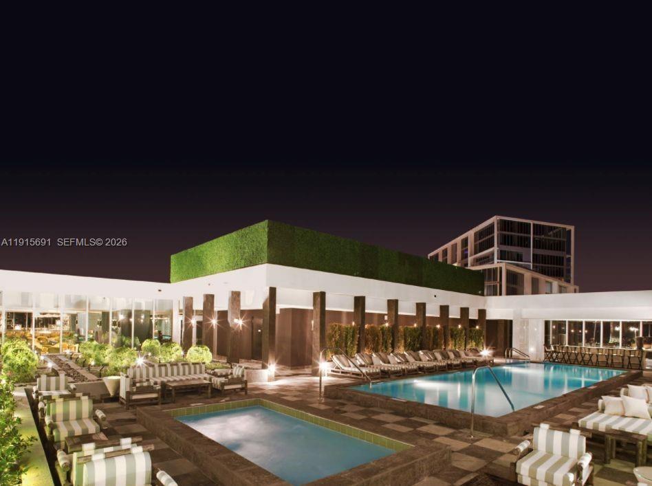 ICON BRICKELL NO TWO - Residential