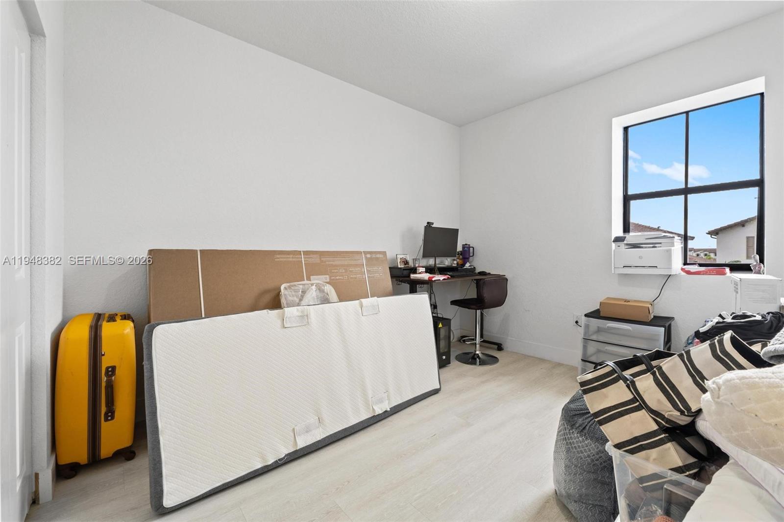KENDALL ASSEMBLAGE - Residential