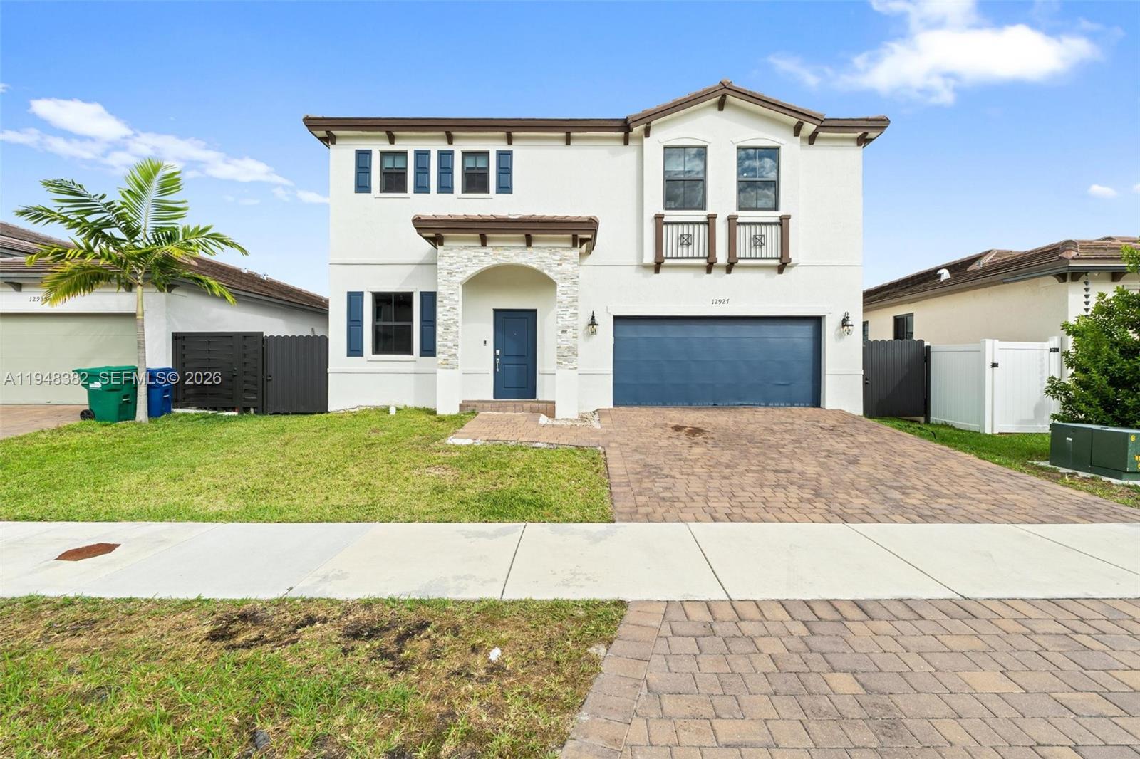 KENDALL ASSEMBLAGE - Residential