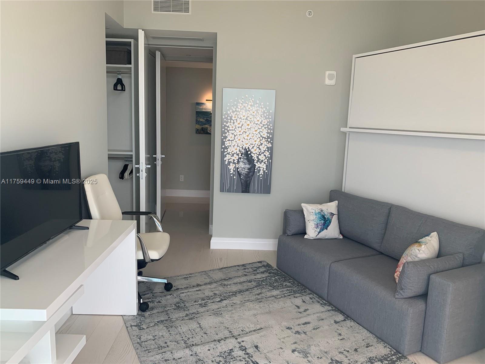 18975 COLLINS CONDO - Residential