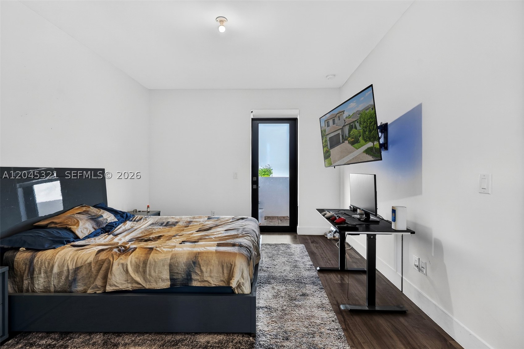 TUSCAN ISLES - Residential