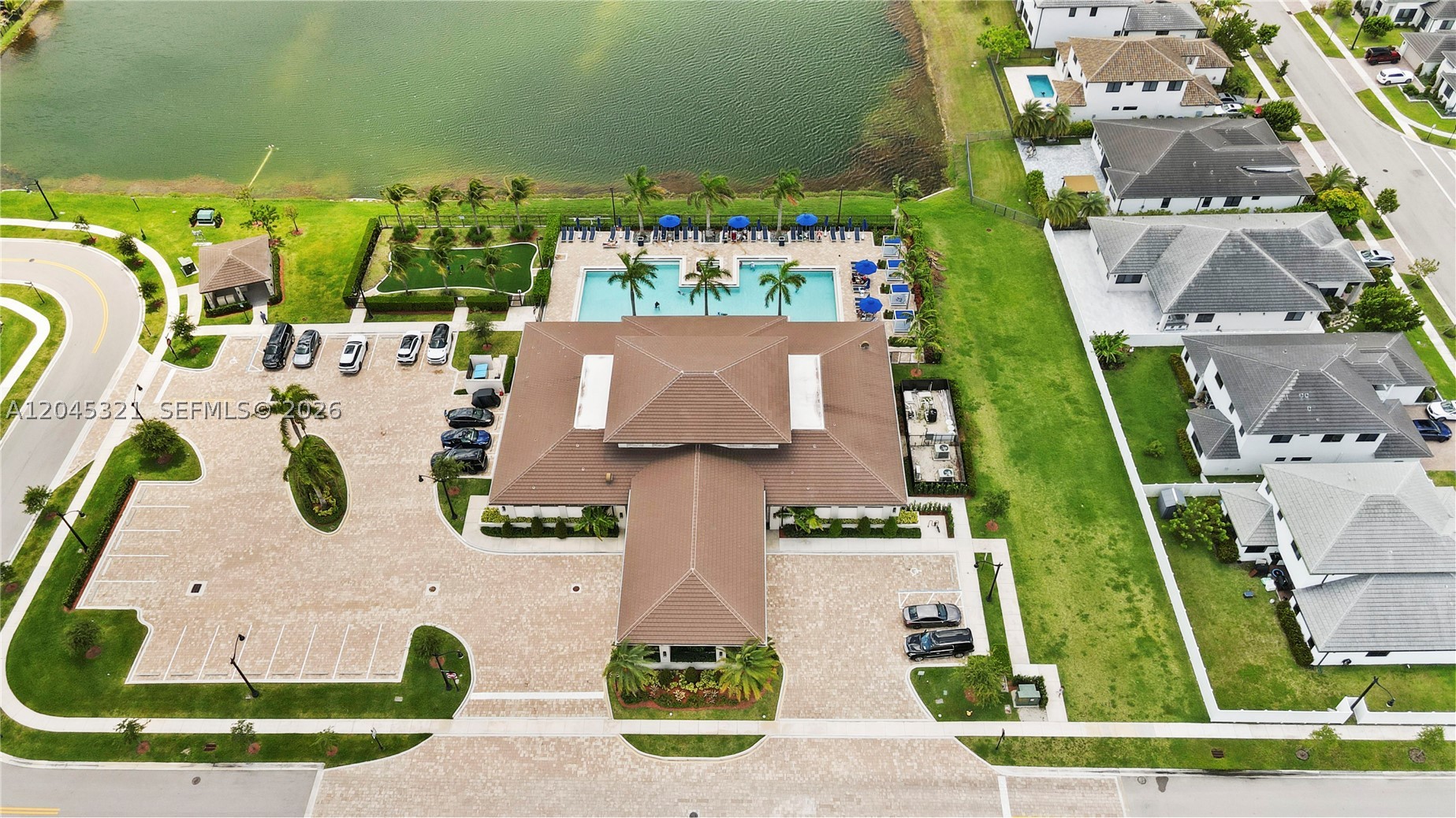 TUSCAN ISLES - Residential