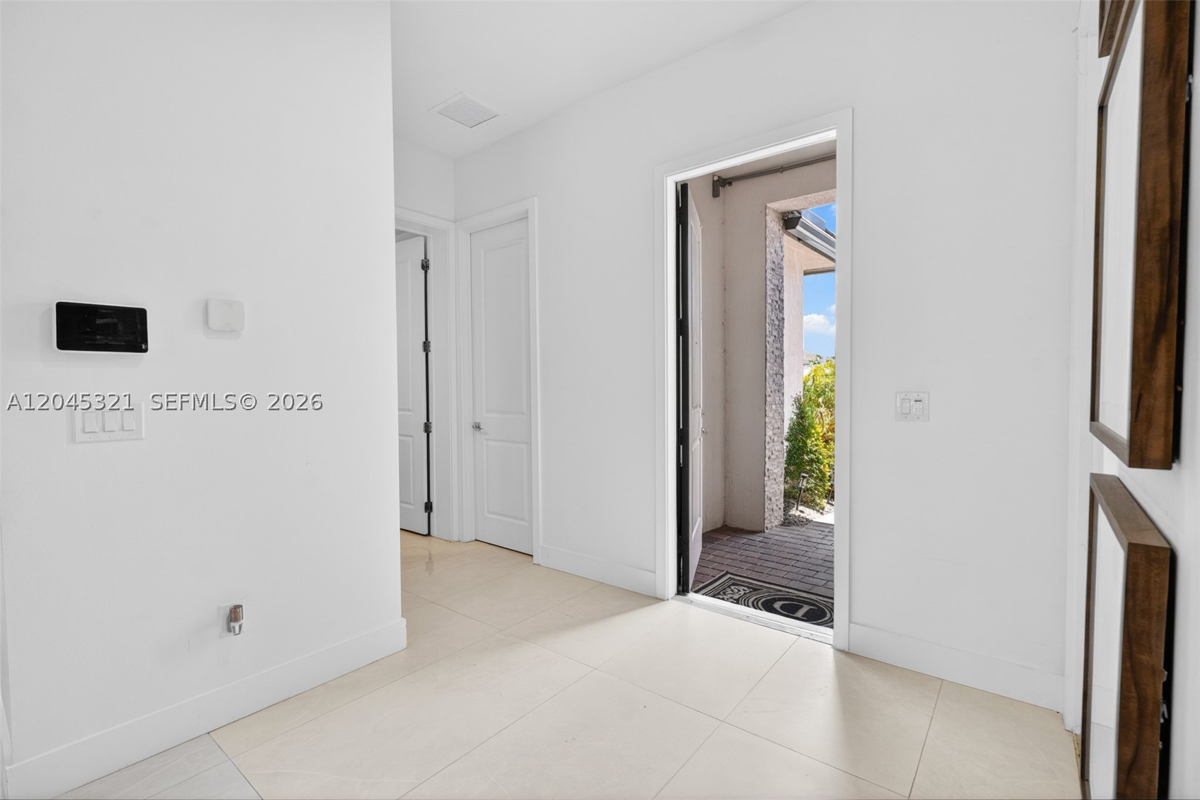 TUSCAN ISLES - Residential
