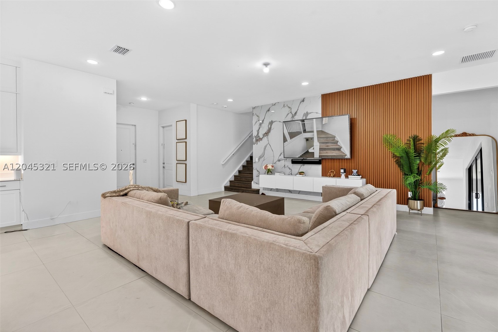 TUSCAN ISLES - Residential