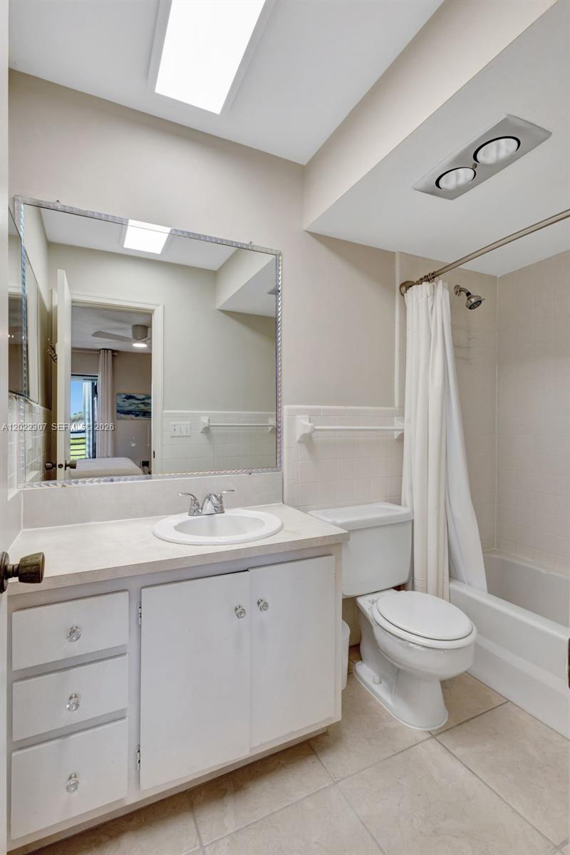 JUPITER INLET CONDO - Residential Lease