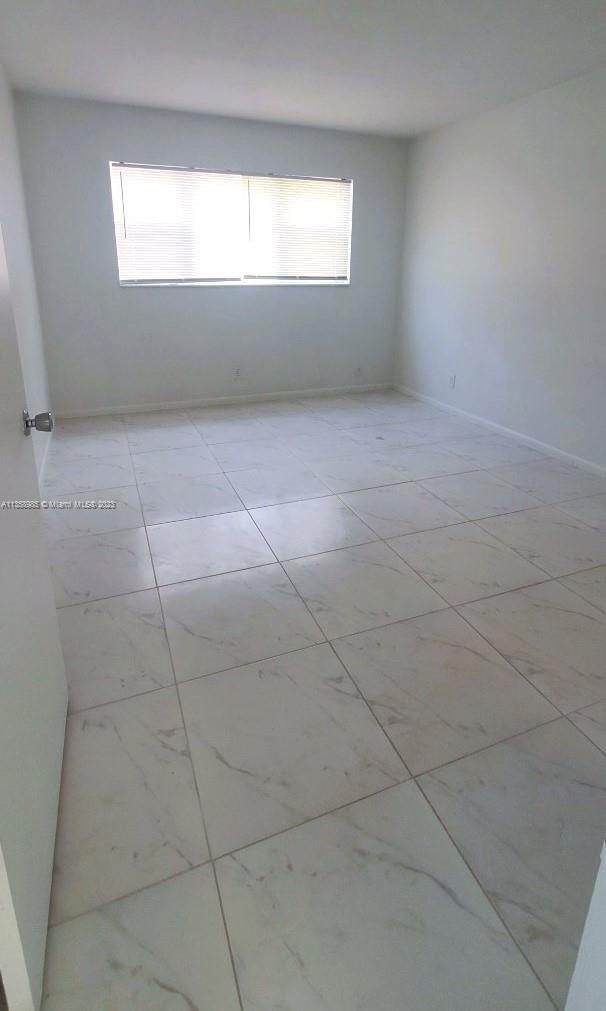 PARADISE BY THE SEA CONDO - Residential Lease
